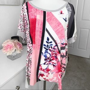 White House Black Market Blouse Size Medium Grey Floral Geometric Printed Jersey